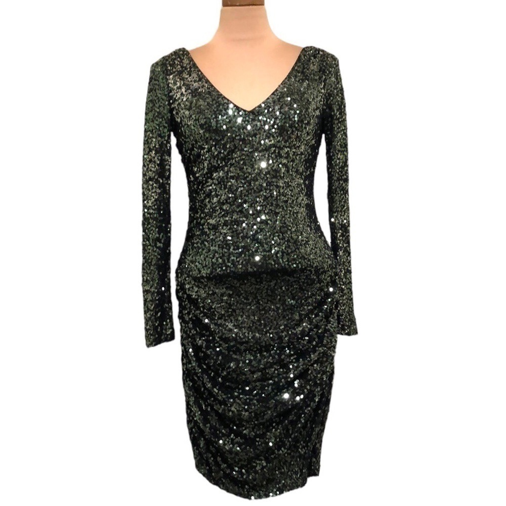 Badgley Mischka Sequin Shamrock Pencil Dress Size Small Green